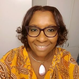 Meet your Posher, Marva